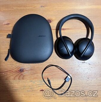 Sluchátka Bose Noise Cancelling 700 a příslušenství - 1