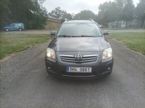 Toyota Avensis combi 2.2d 130kw 6rychlosti r.v.2009