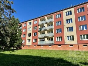 Prodej bytu 2+1 65 m², Hořice v Podkrkonoší - Pod Lipou - 1