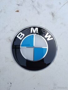 Znak kufru BMW