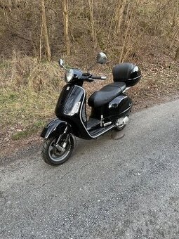 Vespa gts 125