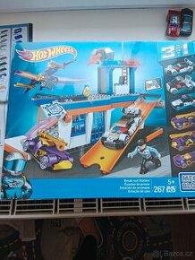 Stavebnice hot wheels policejní stanice