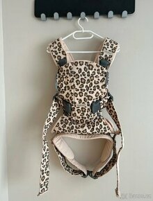 Nosítko BabyBjörn ONE, beige/leopard - 1