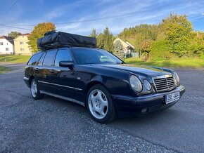 Mercedes Benz W210 300TDT Om606