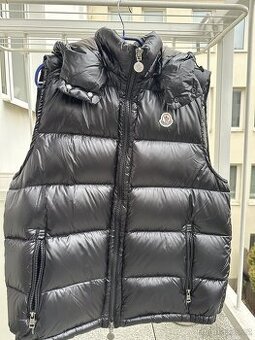 Moncler Vesta