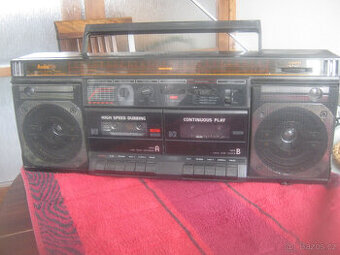 Prodám hrající retro radiomegnetofon AUDIOTON model rrdd3100