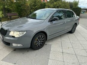 Škoda Superb 3.6 fsi