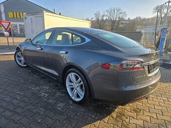 Tesla Model S 85  285kw