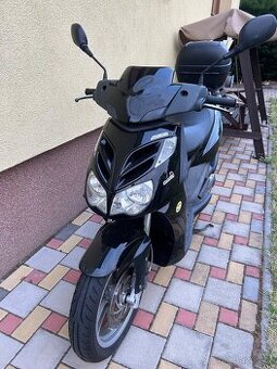 Aprilia SportCity 200