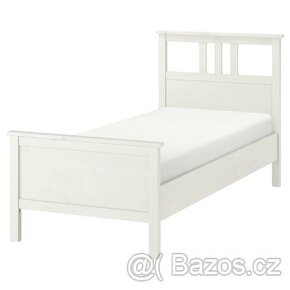 Postel Hemnes IKEA + matrace