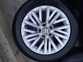 Alu VW + letní pneu 205/55 r16 krásná sada