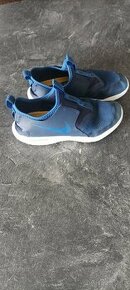 TENISKY NIKE vel.35