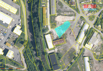 Prodej pozemků v průmyslovém areálu, 796 m², Staré Město - 1