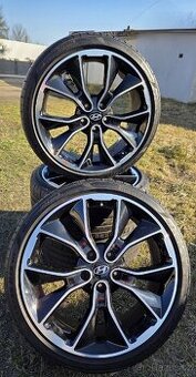 Orig.alu Hyundai I30N 19" 5x114,3 pneu 235/35/19