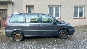 Prodam Citroen C8 - 1