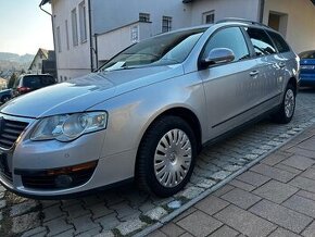 Volkswagen Passat B6 2.0 TDI DSG, KLIMA, SERV.KN