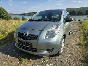 TOYOTA YARIS 1.0VVT KLIMA 71 000KM