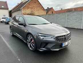 OPEL INSIGNIA SPORTS TOURER NAVI 2.0GSI 4x4 rv.2022