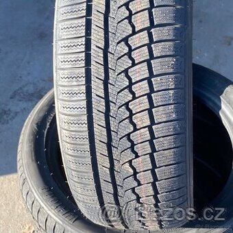 Zimní pneu 185/65 R15  Sailun.