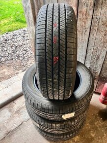 225/60 R17 99V letní pneu Yokohama