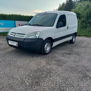 Citroën Berlingo, 1,4,KRÁSNÝ,JEN145TKM,SERVISKA