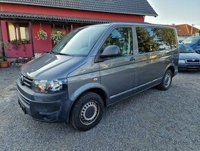 VOLKSWAGEN T5 TRANSPORTER 2,0TDI 9MÍST