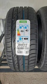 Pneu Nokian Tyres 205 45 R17 letni pneumatiky