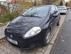 Fiat Grande Punto, 1.4 benzín, 2006, málo najeto.