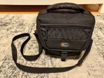 Lowepro Nova 160 AW