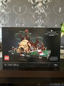 Lego Star Wars 75330 Dagobah Diorama