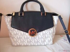 Kabelka Michael Kors.