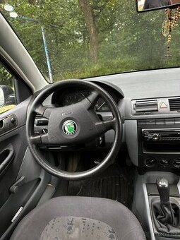 Prodám ŠKODA fabia 1.4 benzín