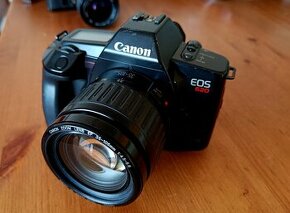 CANON EOS 620 (Canon Zoom Lens EF 35-105mm) - 1987