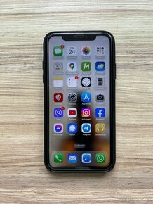 iPhone XR 64GB - top stav - 1