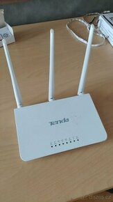 WiFi router tenda F3 n300