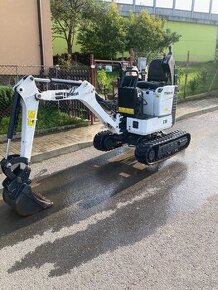 Minibagr bobcat e10