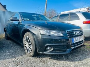 AUDI A4 B8 1.8 TFSi 88 kW 6 RYCH. MOTOR BERE OLEJ NA OPRAVU