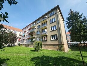 Prodej bytu 2+1, 55 m², Na Střezině, Hradec Králové