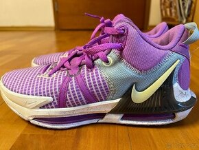 Sportovní obuv Nike - 1