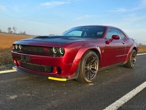 Dodge challenger 6.4 r/t scat pack widebody