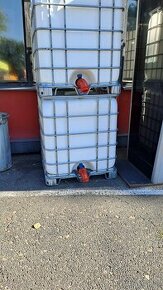 Ibc kontejner nádrž na vodu