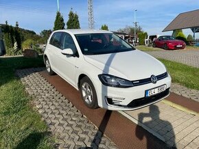 VW e-Golf 100kw DPH