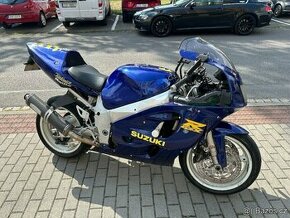 Suzuki Gsxr 600 a2 - 1