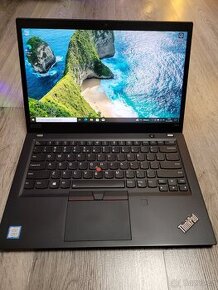 Profesionální notebook Lenovo ThinkPad T490s