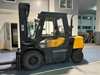 Čelní vysokozdvižný vozík DAEWOO 4000kg, Diesel