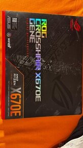 ASUS ROG CROSSHAIR X670E GENE