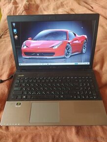 15,6" Herní notebook; Intel i5; 2gb grafika