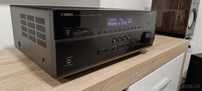 Predám 7.2 AV receiver Yamaha RX-V 679 - 1