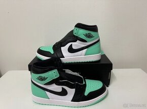 Nike Air Jordan 1 Retro High OG Green Glow vel.47/30,5cm