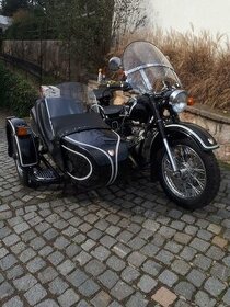 Ural Retro 750 s postranním vozíkem - 1